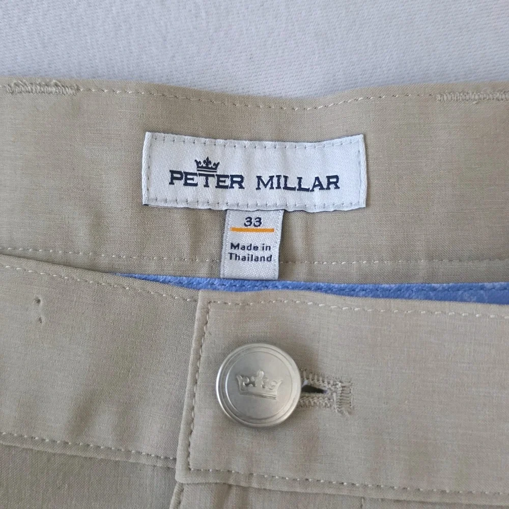 Peter Millar Crown Sport Mens Golf Shorts Khaki Tan Stretch Performance Size 33